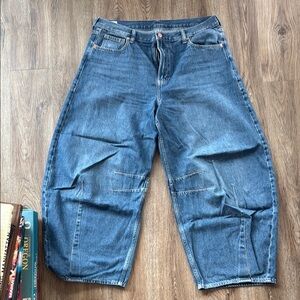 GAP Women's Blue Barrel Leg Jeans